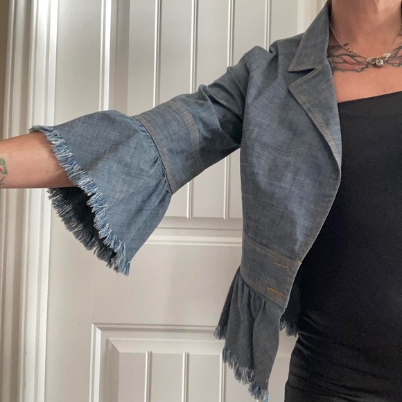 Trina Turk Denim Jacket size 6 - Picture 3 of 5